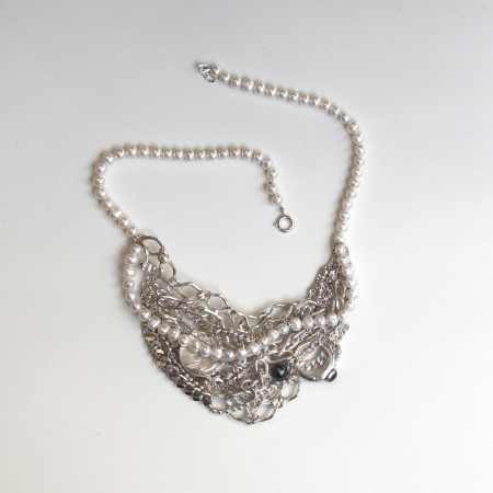 TCP-Tangled chain and pearl collier